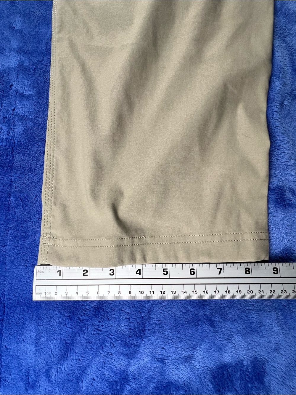 Duluth Trading Flex Dry On The Fly Cargo Pants Mens 38x30 Beige Relaxed Outdoor - Picture 8 of 11